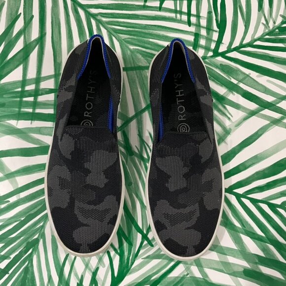 Rothys The Original Slip On Sneakers in Black Camo Size 6 - Picture 1 of 7